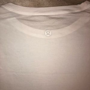 Lululemon muscle tee